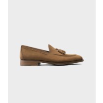Loafer with tassels