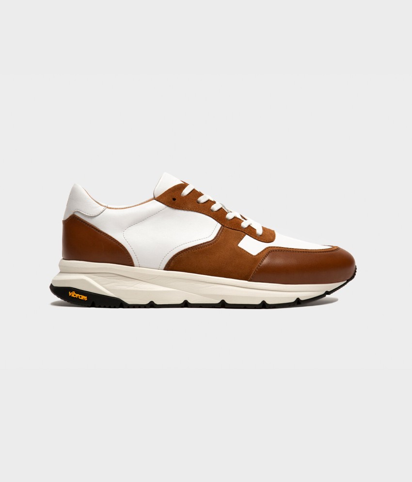 Deportivo cordones suela dentada