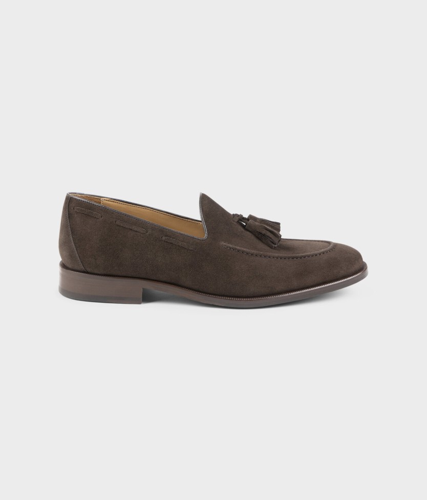 Mocasín con borlas
