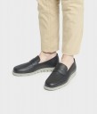 Loafers with mask and serrated sole 