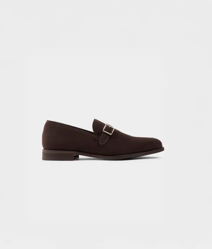 Dress shoes